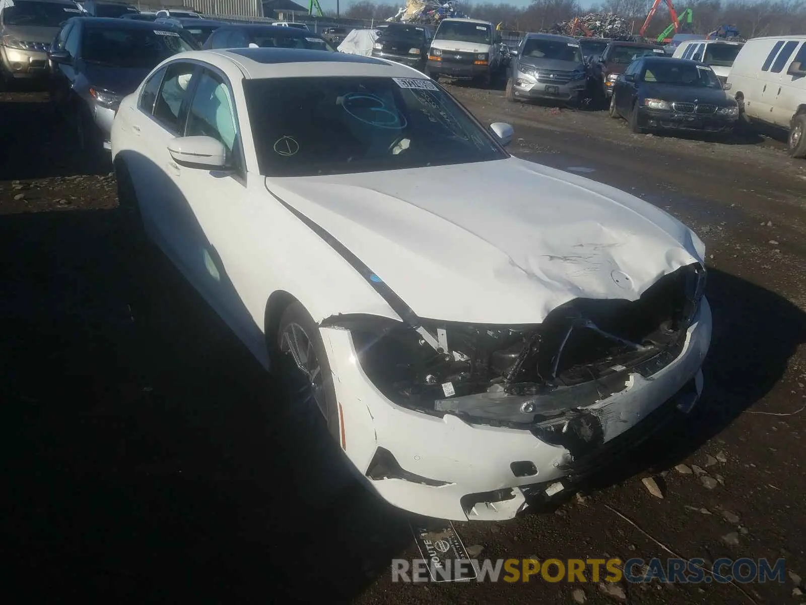 1 Photograph of a damaged car 3MW5R1J05L8B17385 BMW 3 SERIES 2020