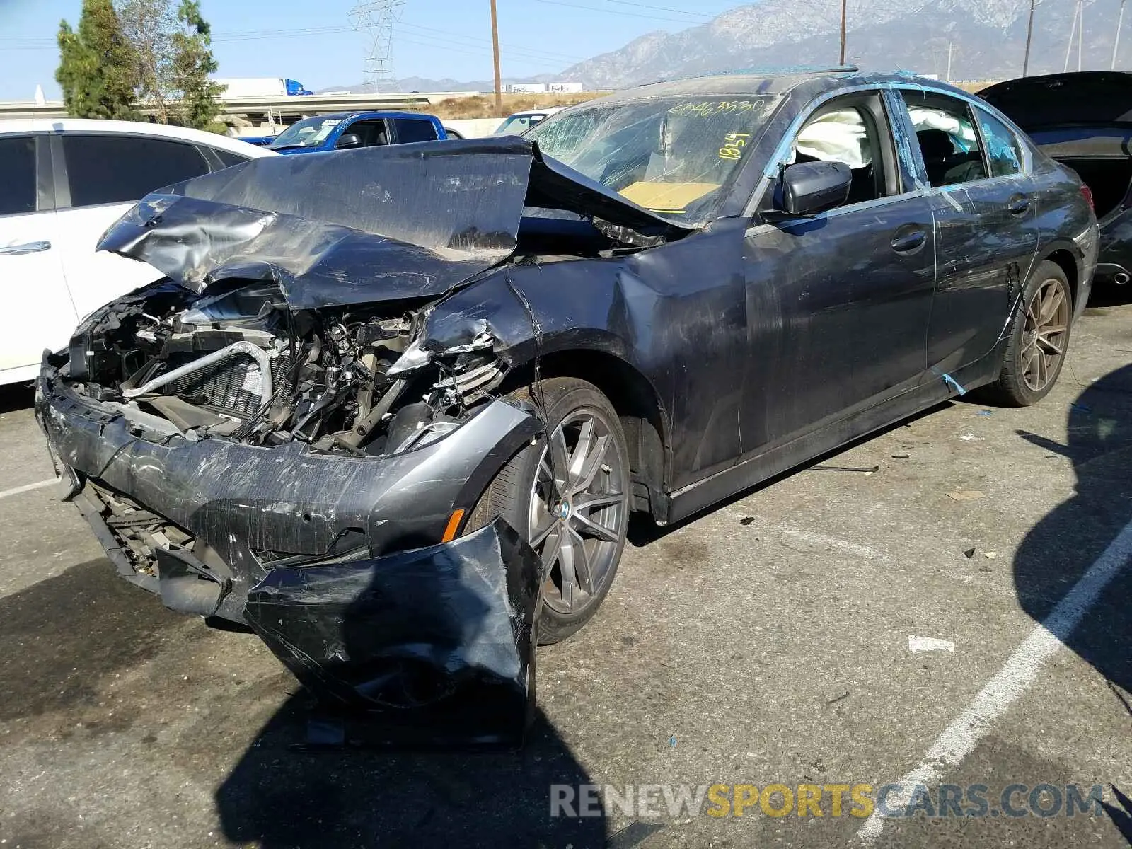 2 Photograph of a damaged car 3MW5R1J06L8B05164 BMW 3 SERIES 2020
