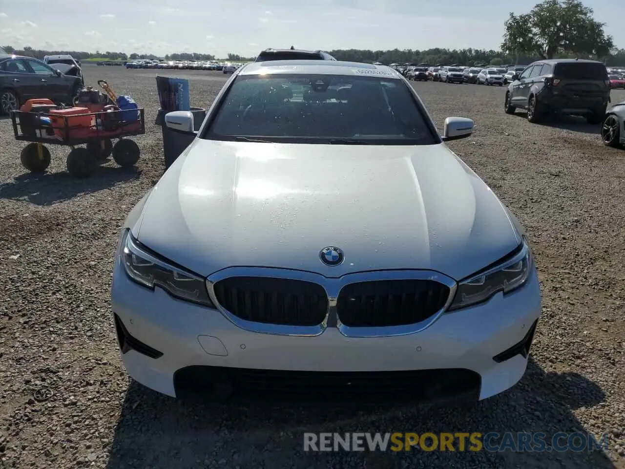 5 Photograph of a damaged car 3MW5R1J06L8B21946 BMW 3 SERIES 2020