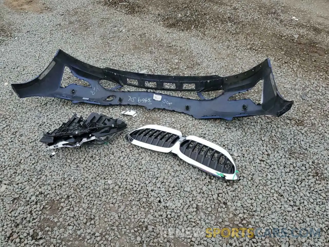 12 Фотография поврежденного автомобиля 3MW5R1J07L8B14133 BMW 3 SERIES 2020