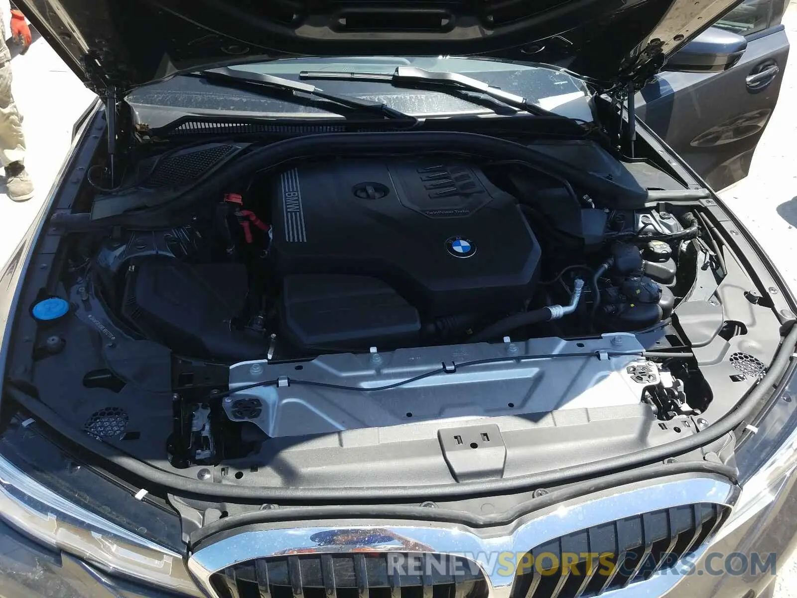 7 Photograph of a damaged car 3MW5R1J08L8B32110 BMW 3 SERIES 2020