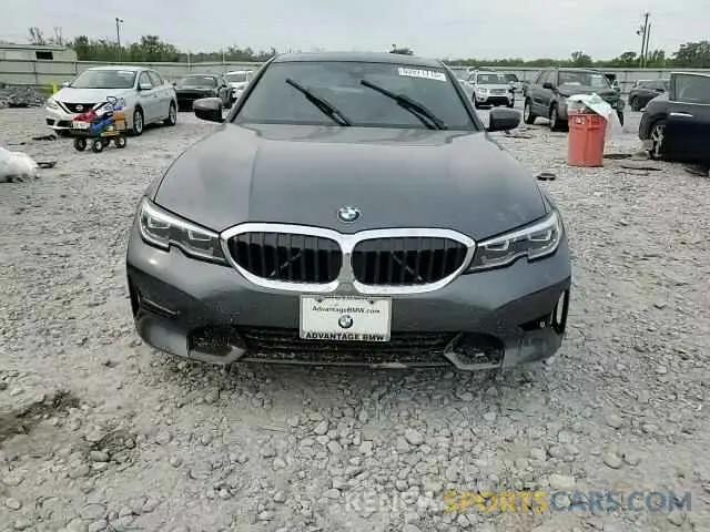 13 Фотография поврежденного автомобиля 3MW5R1J09L8B10763 BMW 3 SERIES 2020
