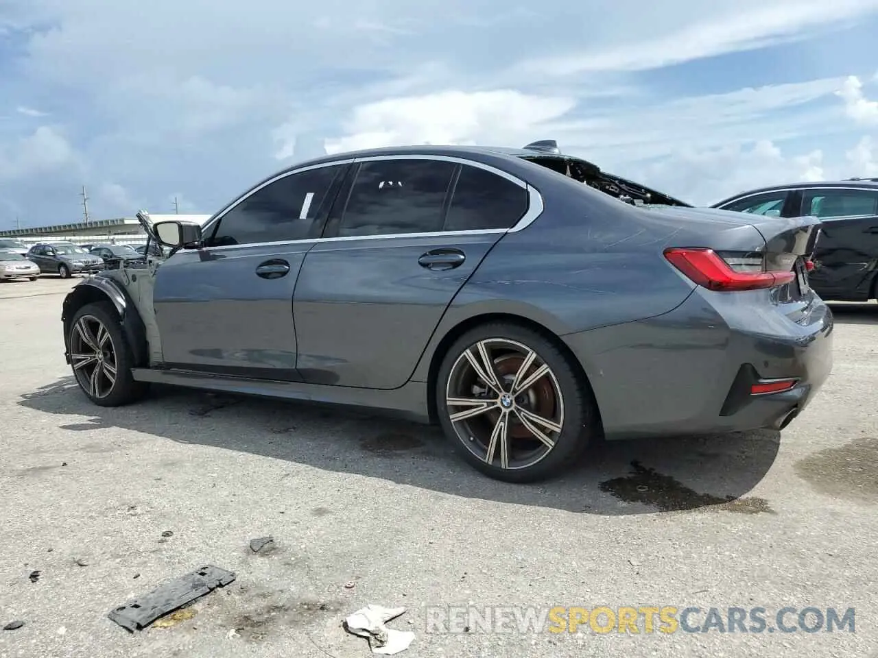 2 Photograph of a damaged car 3MW5R1J0XL8B34893 BMW 3 SERIES 2020