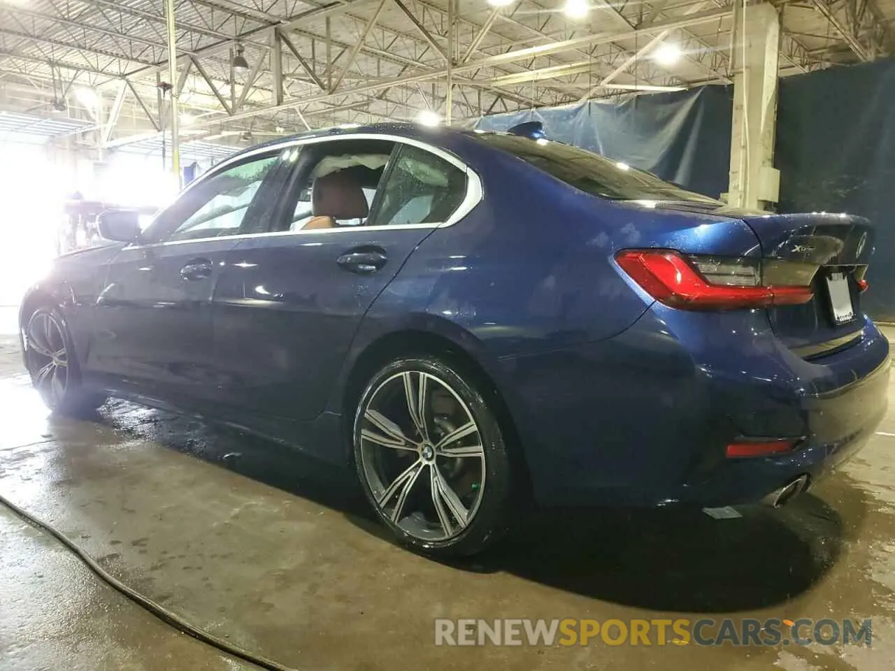 2 Фотография поврежденного автомобиля 3MW5R7J00L8B13201 BMW 3 SERIES 2020