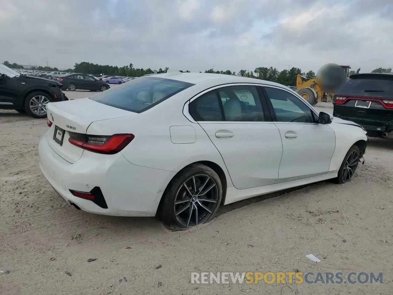 3 Photograph of a damaged car 3MW5R7J03L8B21731 BMW 3 SERIES 2020