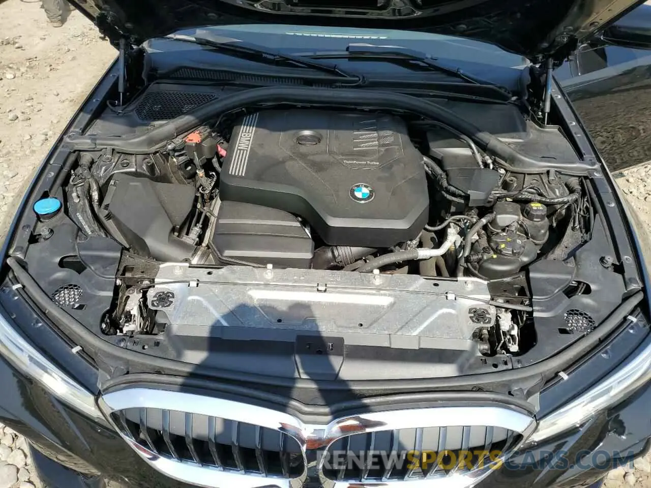 11 Photograph of a damaged car 3MW5R7J04L8B05828 BMW 3 SERIES 2020