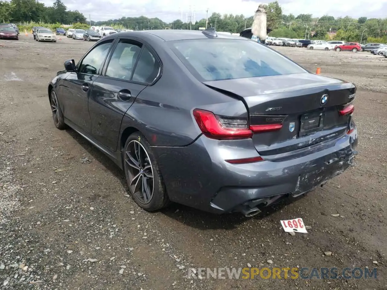 3 Photograph of a damaged car 3MW5R7J06L8B11260 BMW 3 SERIES 2020