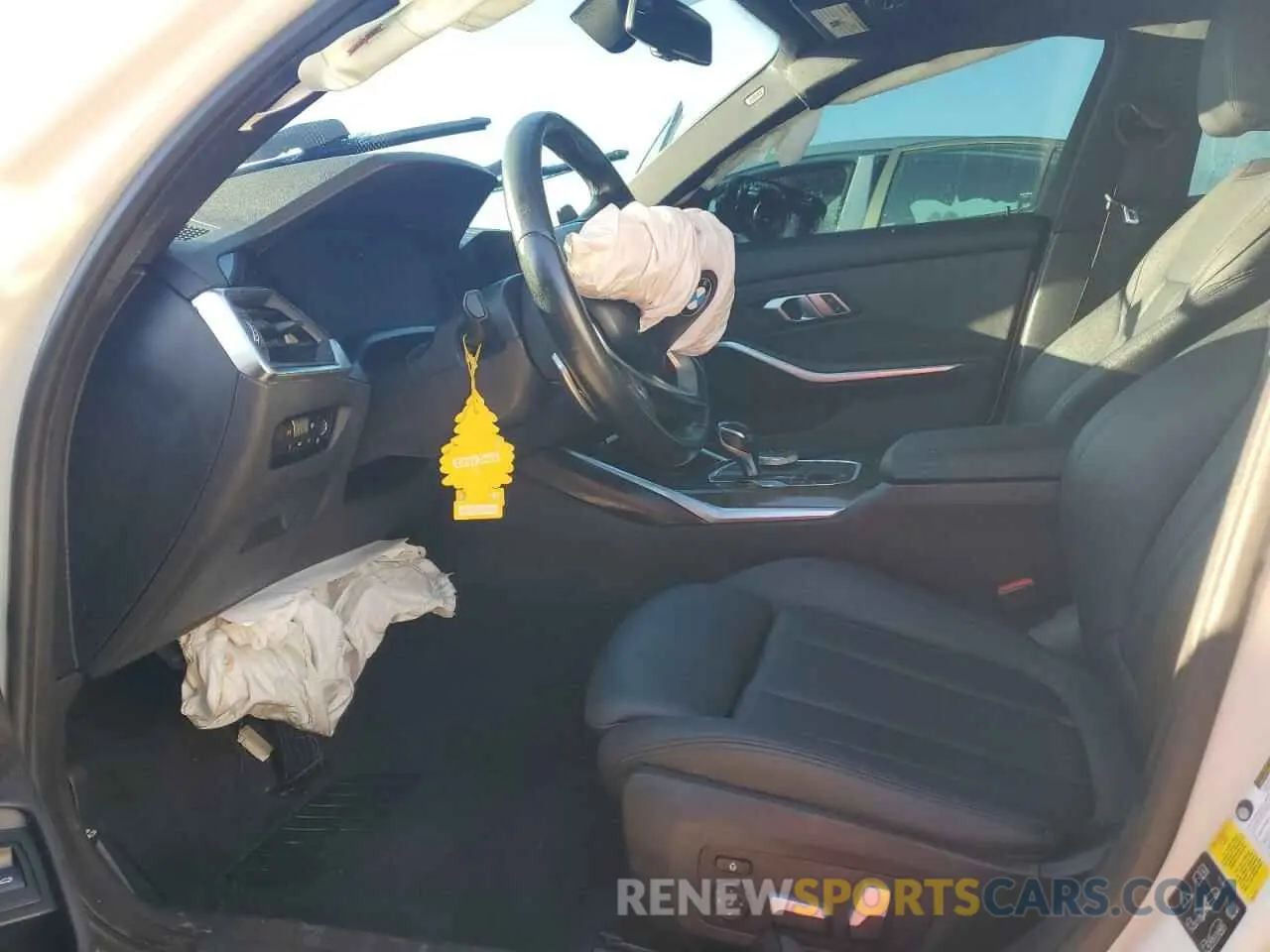 7 Photograph of a damaged car 3MW5R7J08L8B24138 BMW 3 SERIES 2020