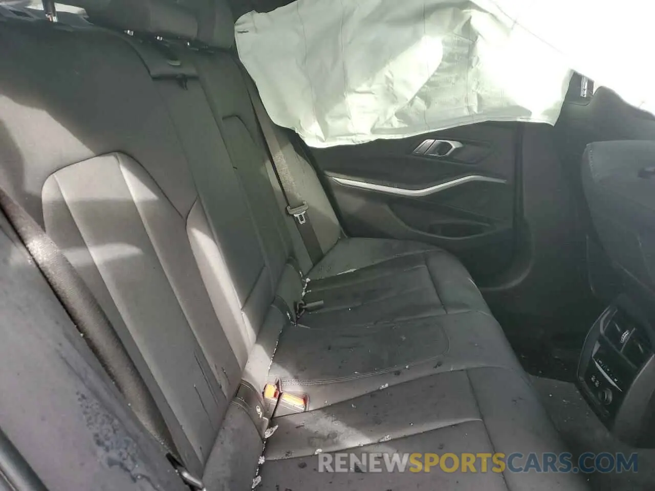 10 Фотография поврежденного автомобиля 3MW5R7J09L8B10216 BMW 3 SERIES 2020