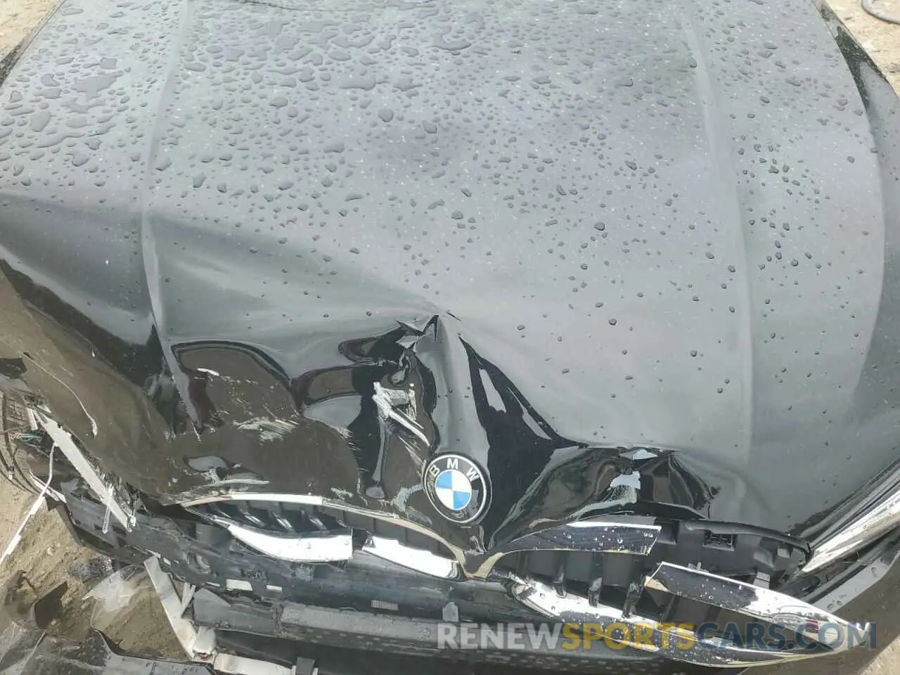 11 Photograph of a damaged car 3MW5R7J09L8B25475 BMW 3 SERIES 2020