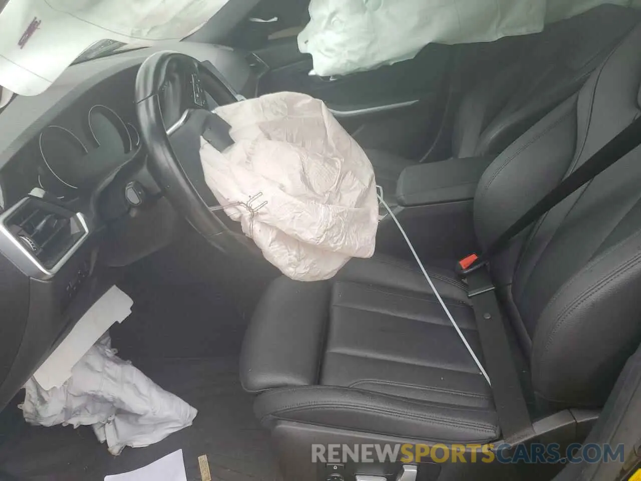 7 Photograph of a damaged car 3MW5R7J09L8B25475 BMW 3 SERIES 2020