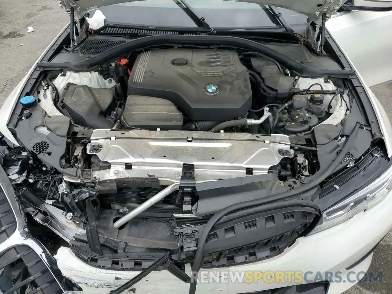 11 Photograph of a damaged car 3MW5R7J0XL8B06319 BMW 3 SERIES 2020