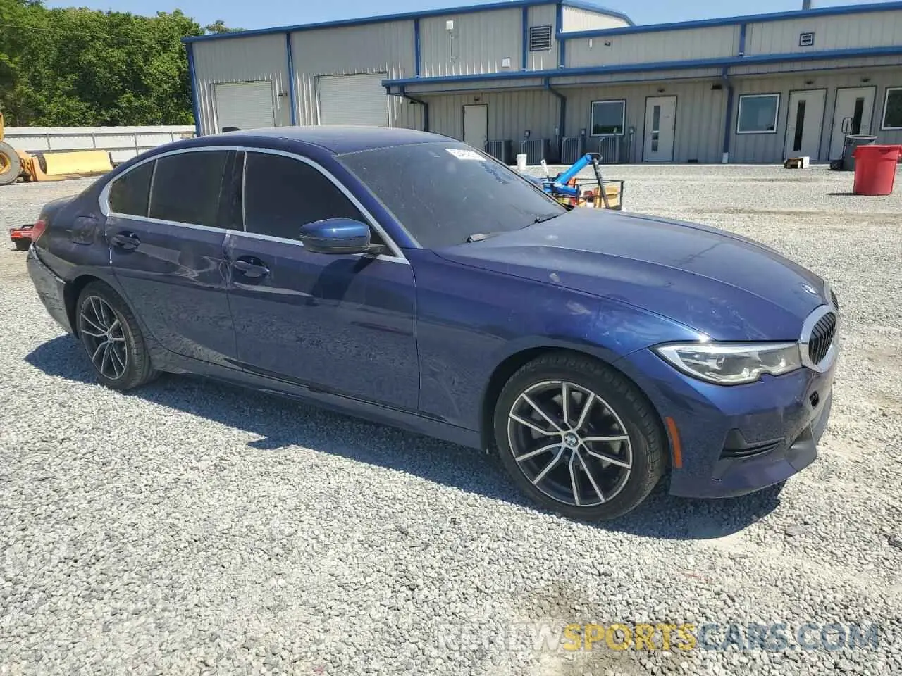 4 Photograph of a damaged car 3MW5R7J0XL8B32662 BMW 3 SERIES 2020