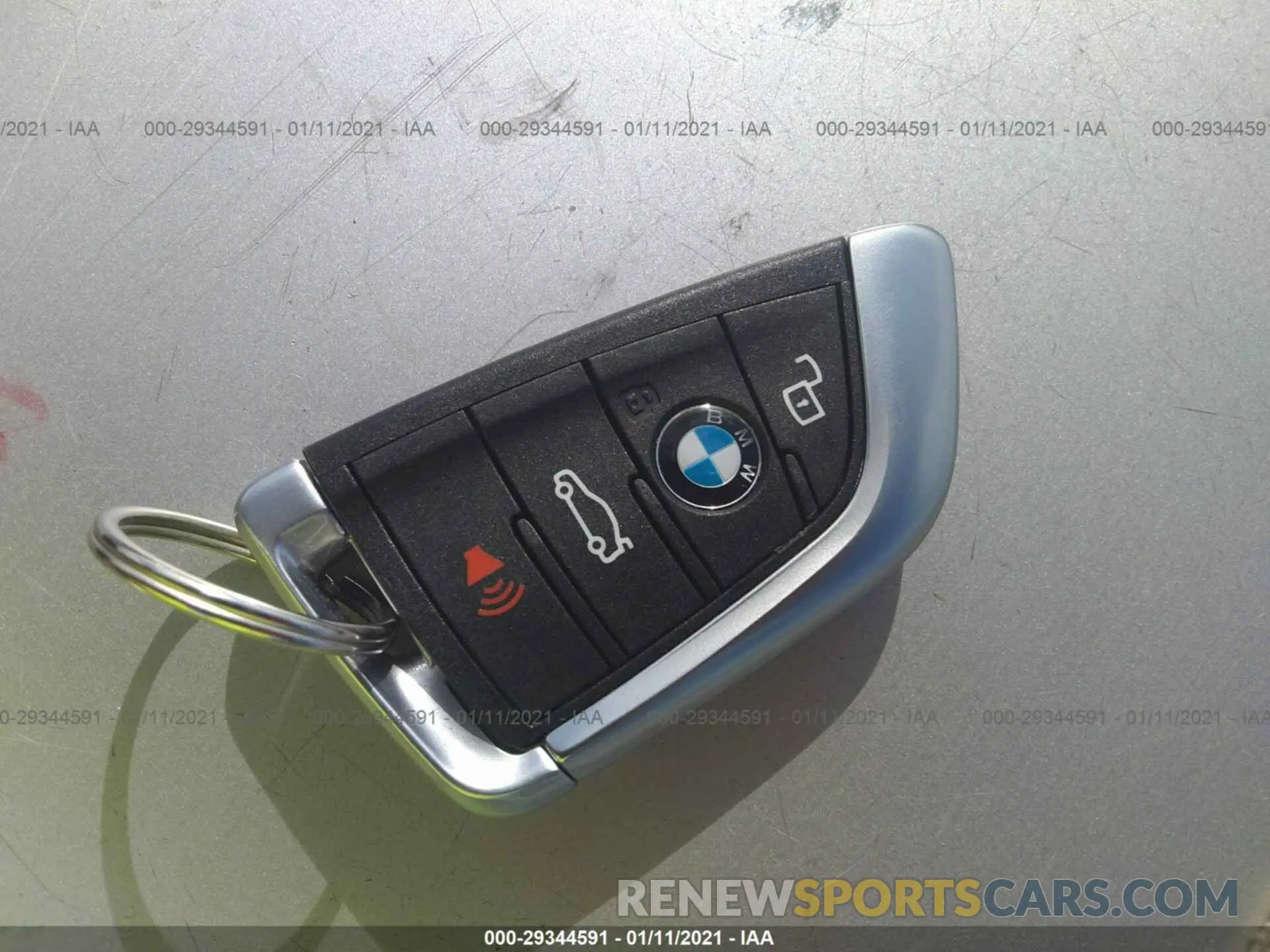 11 Photograph of a damaged car 3MW5U7J07L8B38241 BMW 3 SERIES 2020