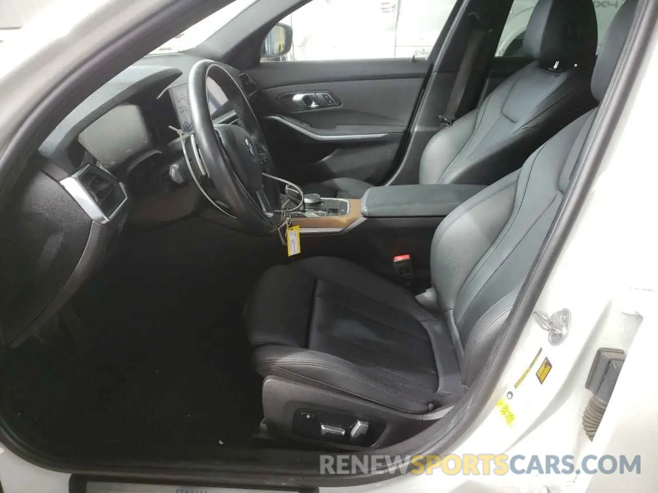 7 Фотография поврежденного автомобиля WBA5R1C02LFJ06798 BMW 3 SERIES 2020