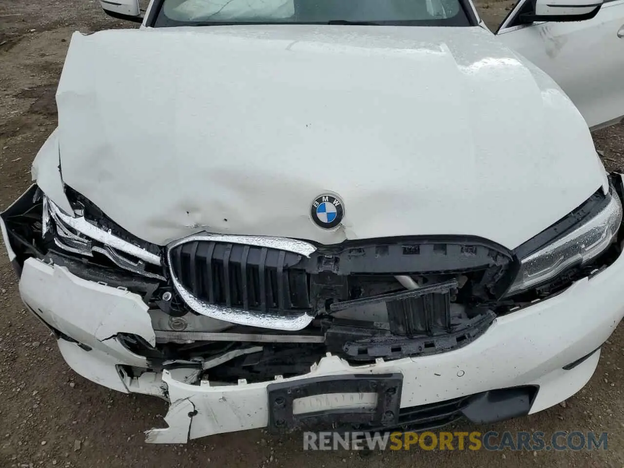 11 Photograph of a damaged car WBA5R1C05LFH39573 BMW 3 SERIES 2020