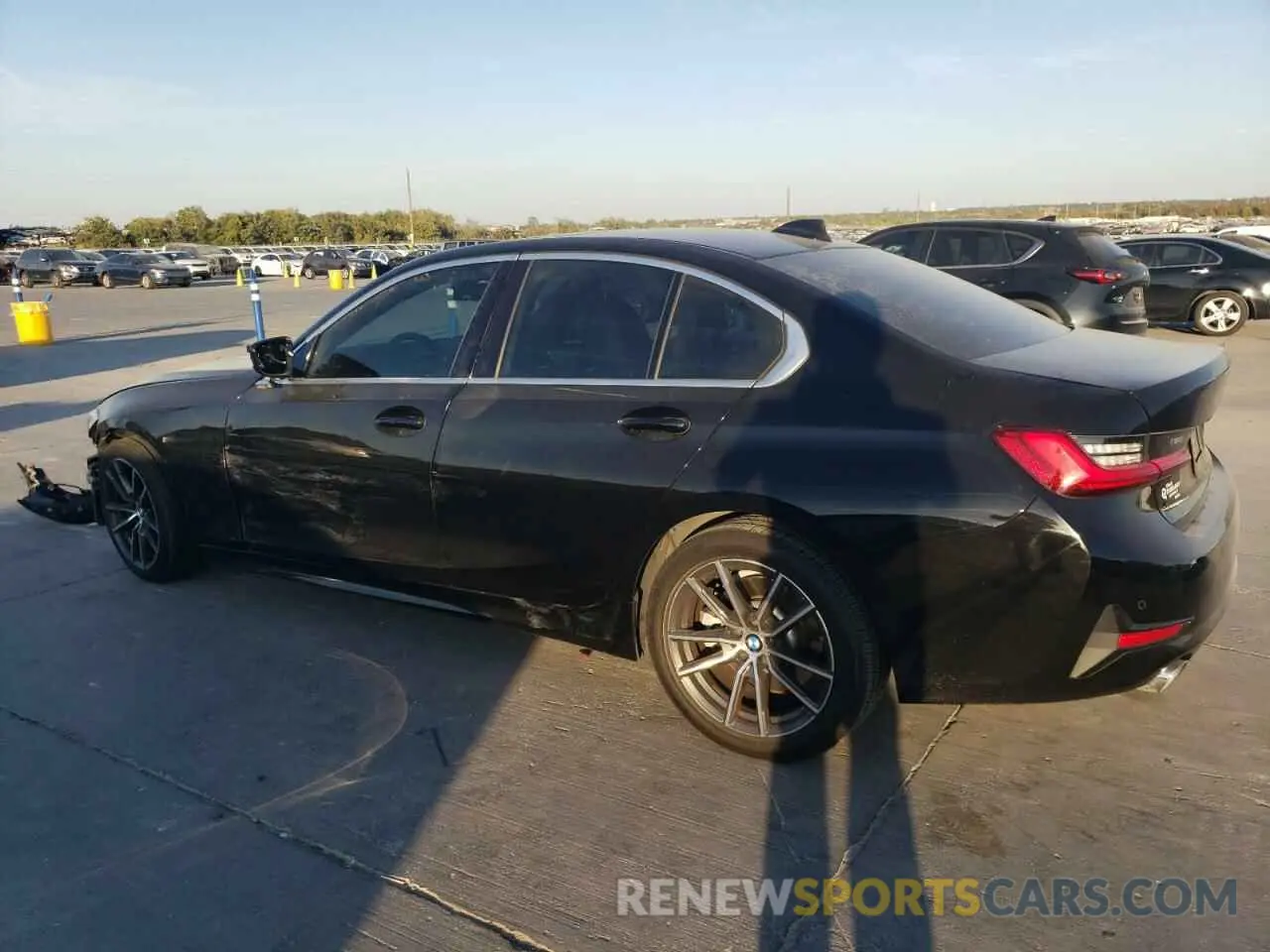 2 Фотография поврежденного автомобиля WBA5R1C07LFH34584 BMW 3 SERIES 2020