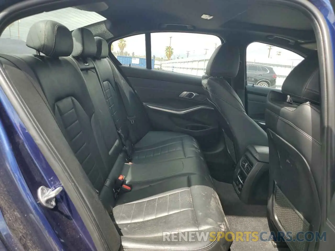 10 Фотография поврежденного автомобиля WBA5R1C08LFH41897 BMW 3 SERIES 2020
