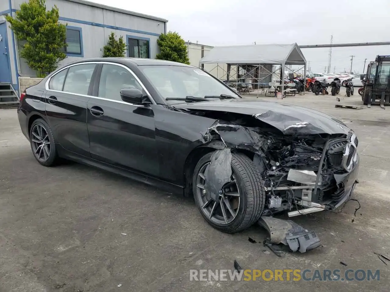 4 Photograph of a damaged car WBA5R7C03LFH40434 BMW 3 SERIES 2020