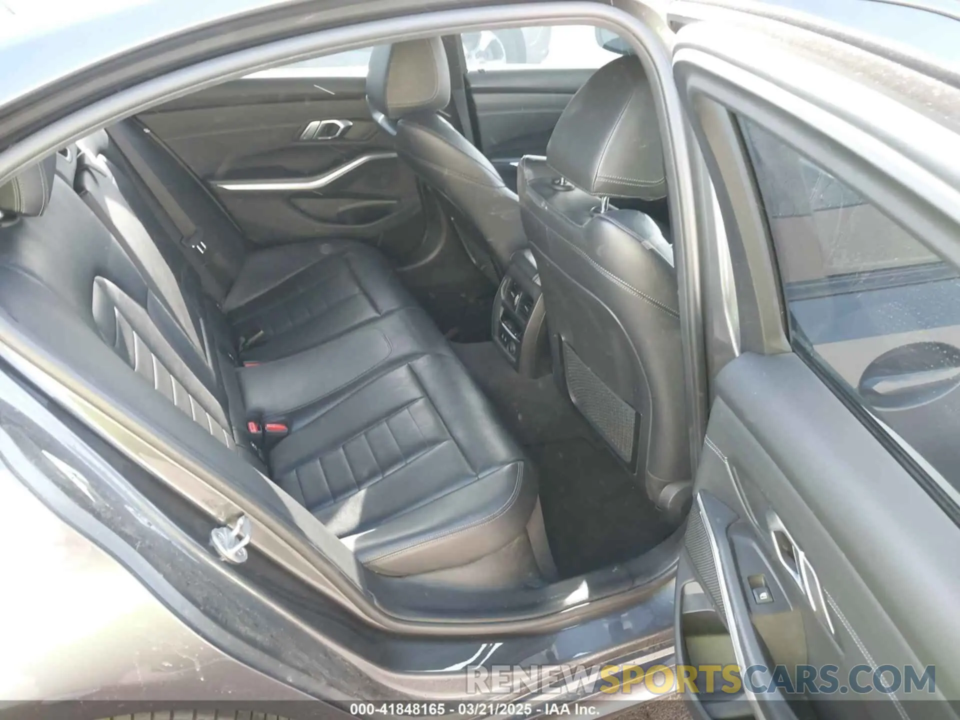 8 Фотография поврежденного автомобиля WBA5U7C02LFJ02994 BMW 3 SERIES 2020