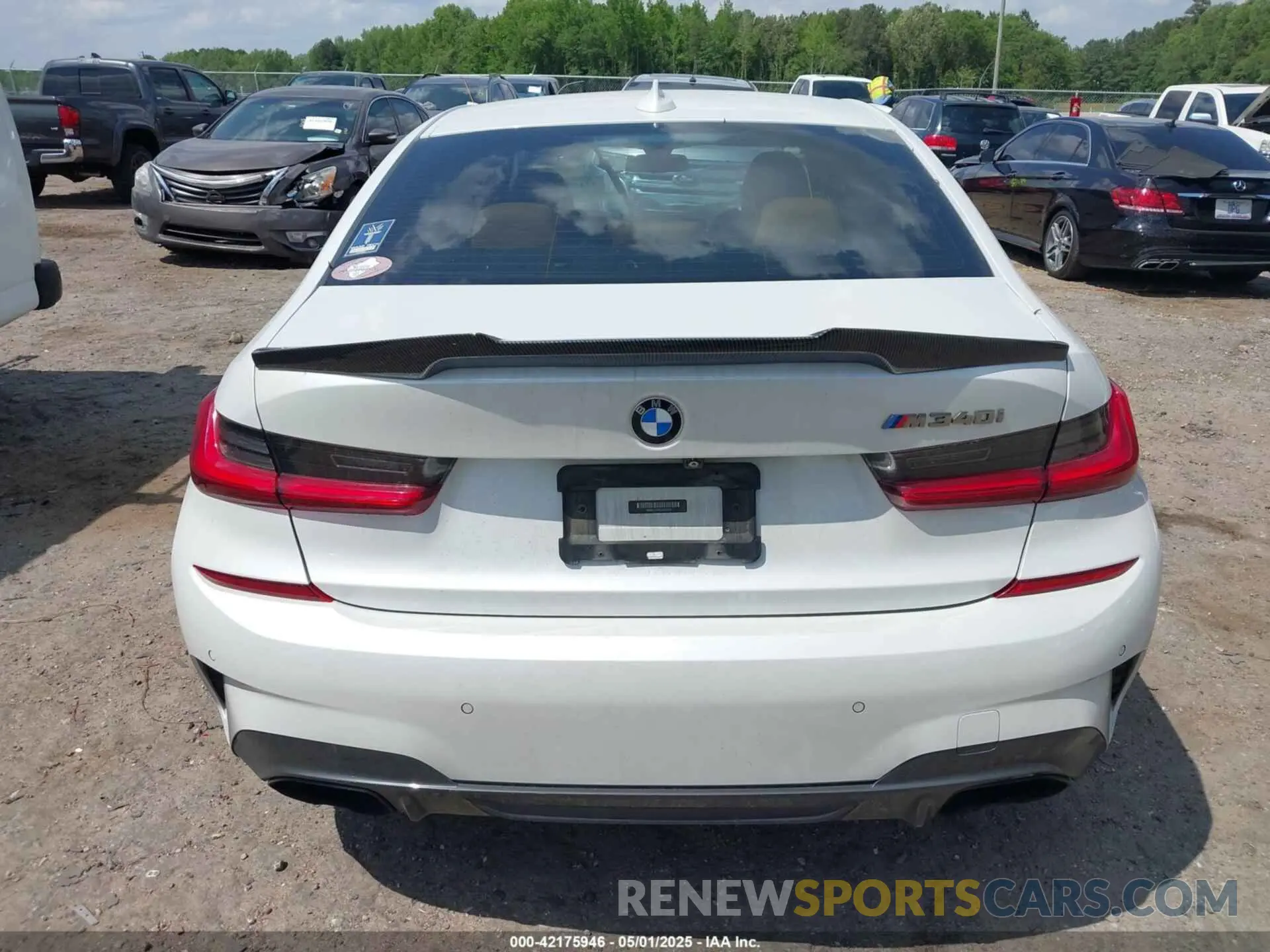 15 Фотография поврежденного автомобиля WBA5U7C06LA232418 BMW 3 SERIES 2020