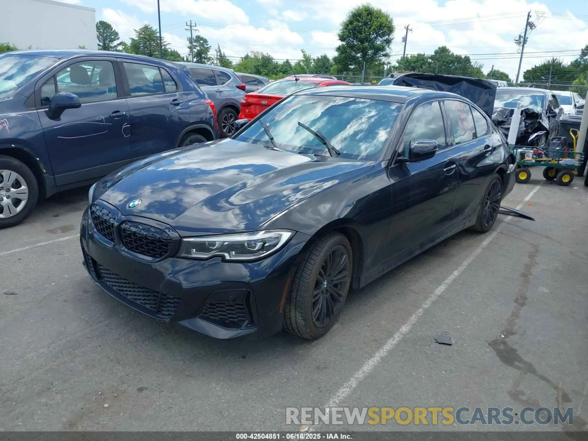2 Photograph of a damaged car WBA5U7C06LFH27191 BMW 3 SERIES 2020