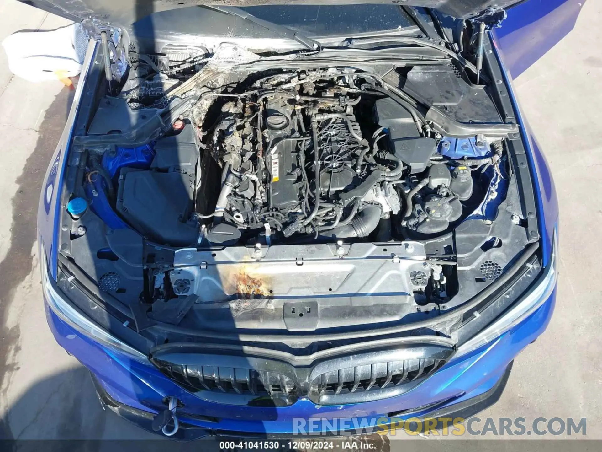 10 Photograph of a damaged car WBA5U9C06LFH24903 BMW 3 SERIES 2020