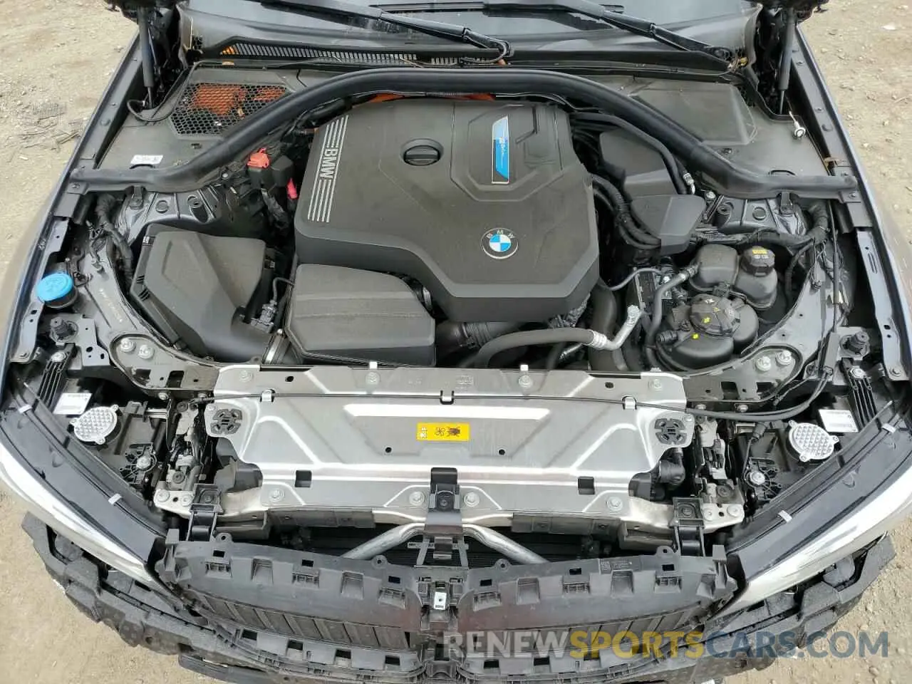 12 Photograph of a damaged car 3MW5P7J02M8B94208 BMW 3 SERIES 2021