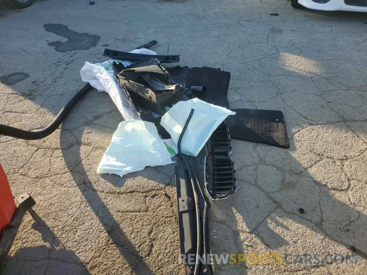14 Фотография поврежденного автомобиля 3MW5P7J08M8B78255 BMW 3 SERIES 2021