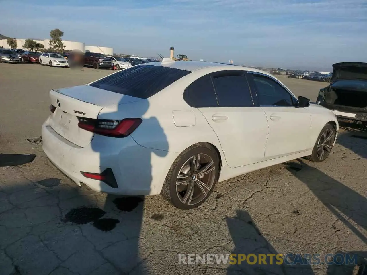 3 Фотография поврежденного автомобиля 3MW5P7J08M8B78255 BMW 3 SERIES 2021