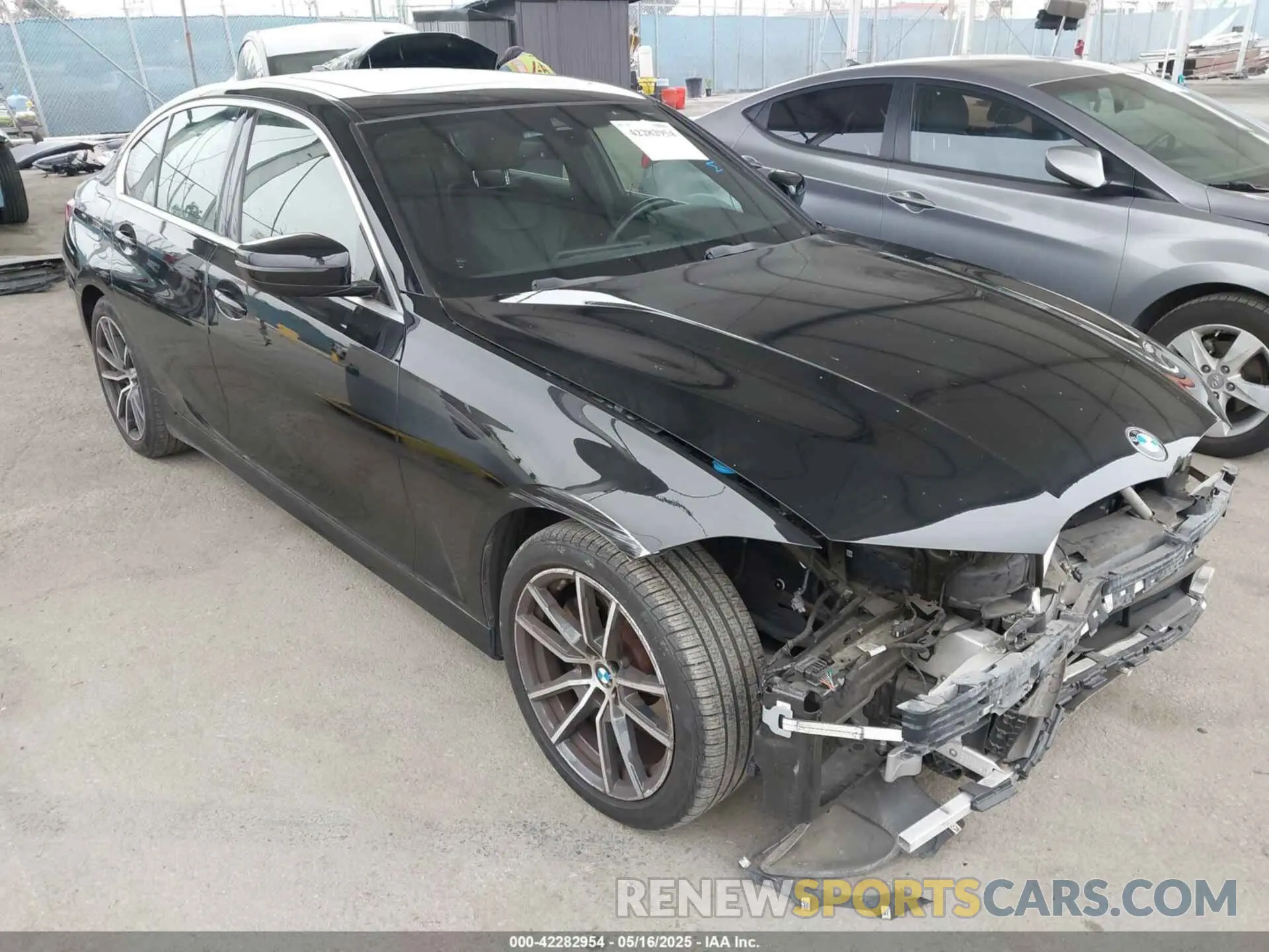 1 Фотография поврежденного автомобиля 3MW5P7J09M8B75719 BMW 3 SERIES 2021