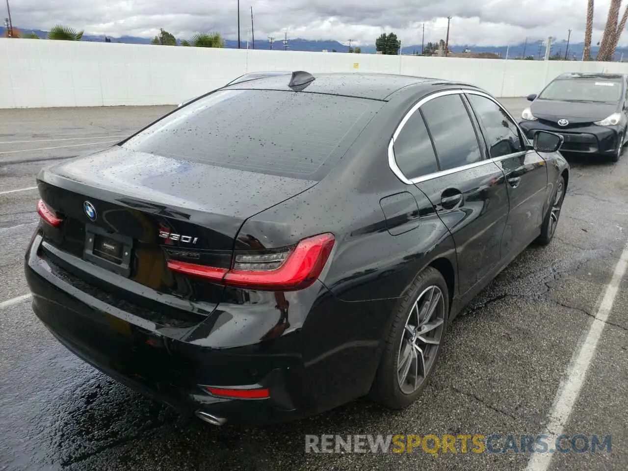 4 Фотография поврежденного автомобиля 3MW5R1J02M8C10091 BMW 3 SERIES 2021