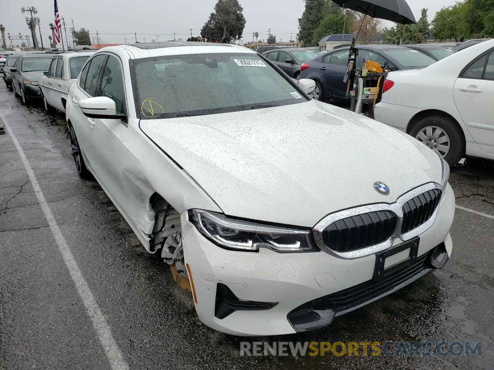 1 Photograph of a damaged car 3MW5R1J03M8B61614 BMW 3 SERIES 2021