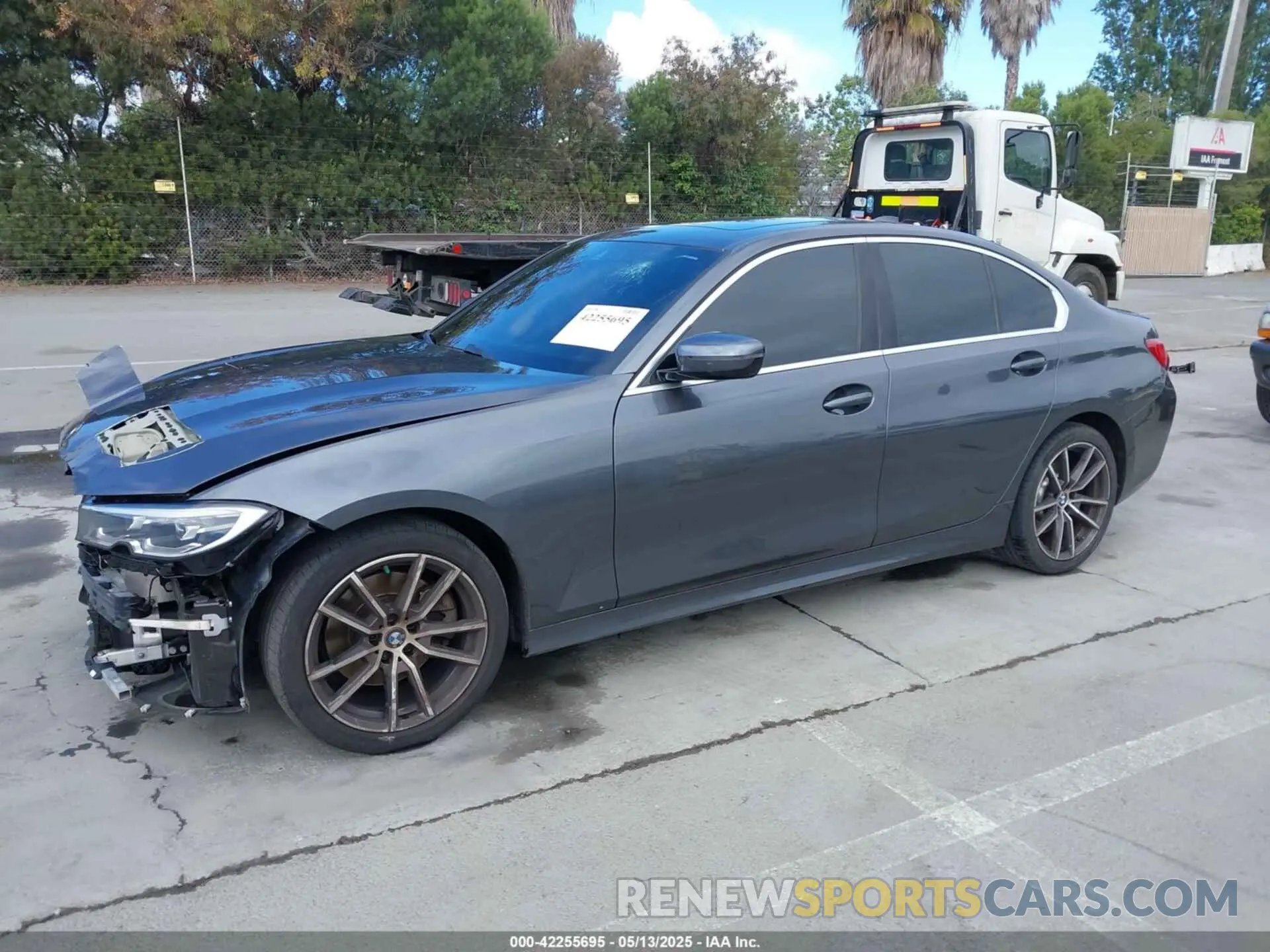2 Photograph of a damaged car 3MW5R1J03M8B78350 BMW 3 SERIES 2021