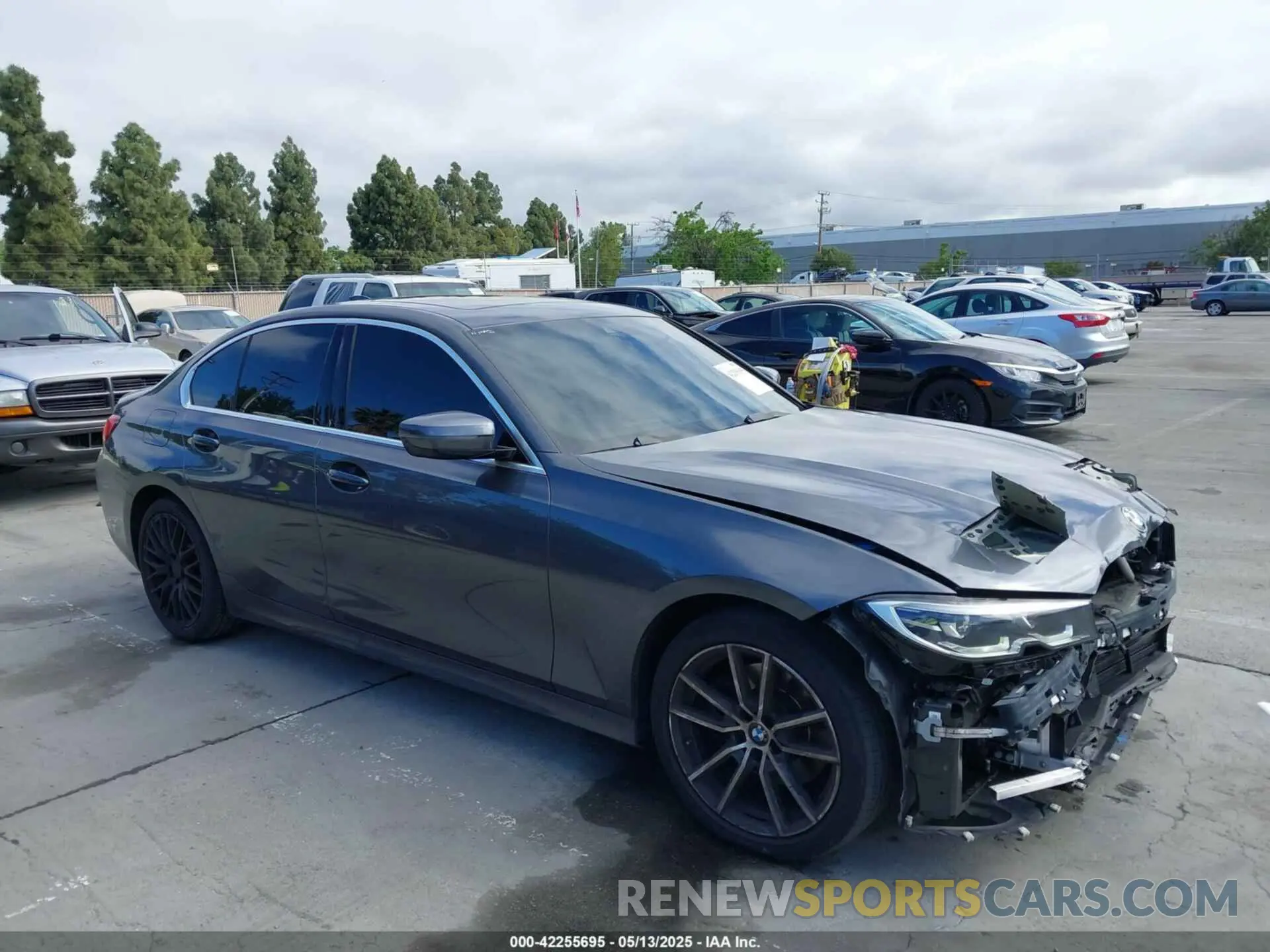 6 Photograph of a damaged car 3MW5R1J03M8B78350 BMW 3 SERIES 2021