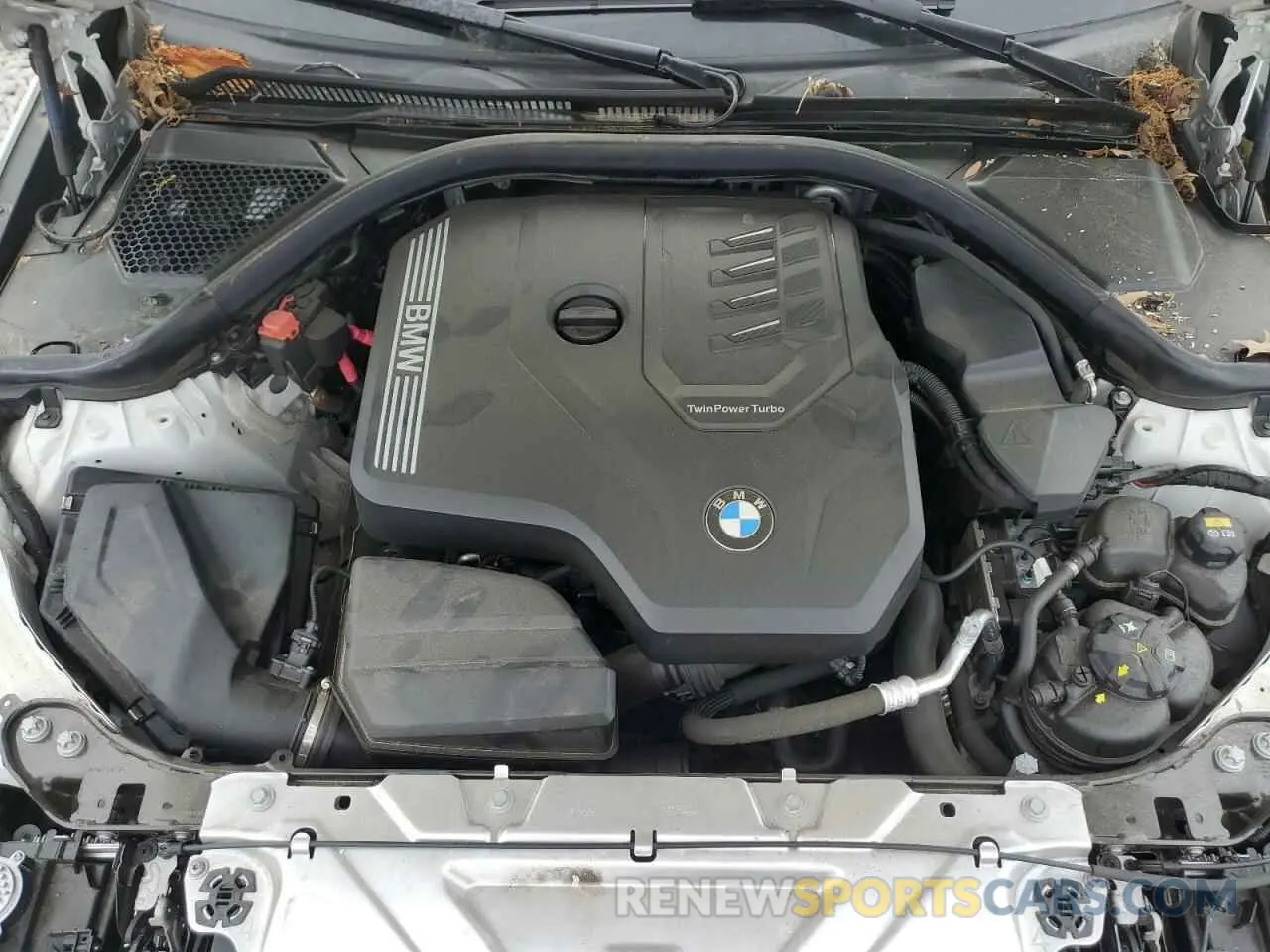 11 Photograph of a damaged car 3MW5R1J03M8C22024 BMW 3 SERIES 2021