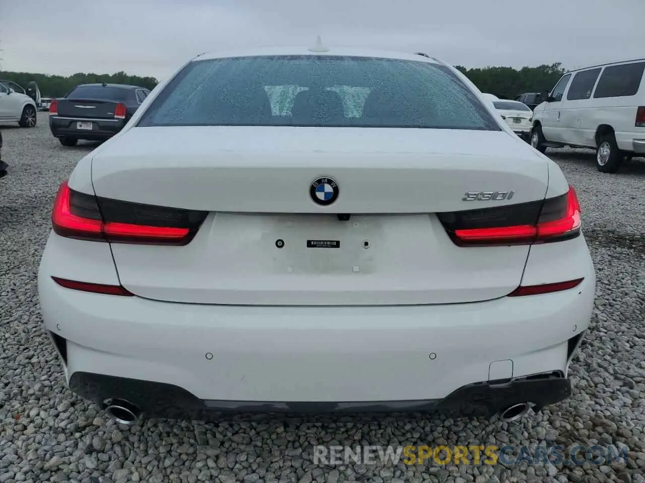 6 Photograph of a damaged car 3MW5R1J03M8C22024 BMW 3 SERIES 2021