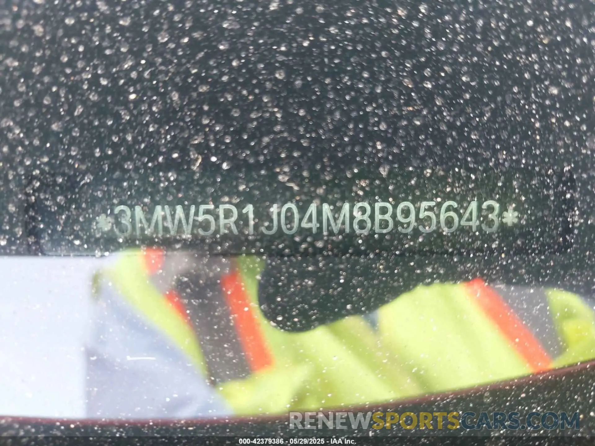 9 Photograph of a damaged car 3MW5R1J04M8B95643 BMW 3 SERIES 2021