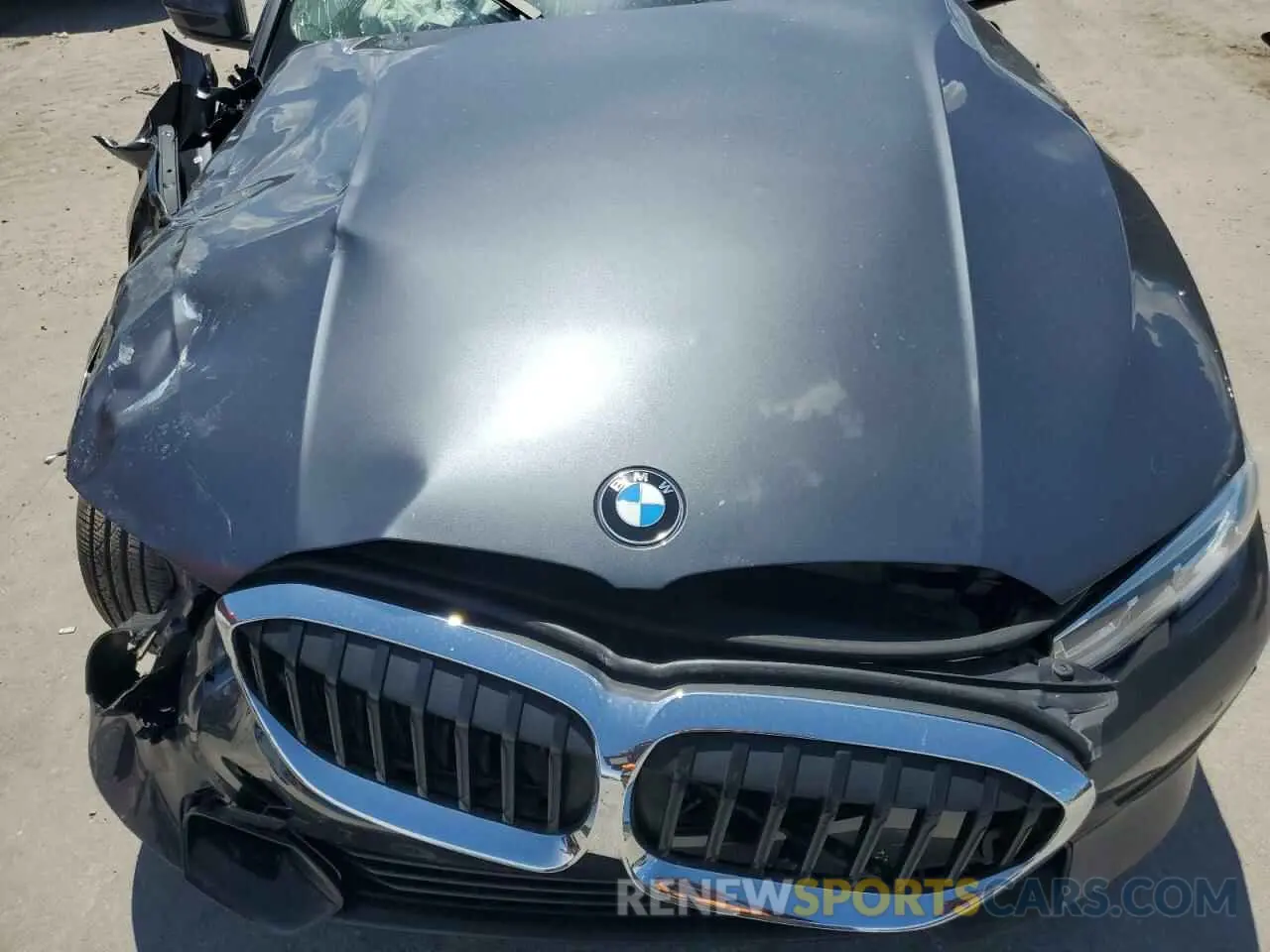 11 Фотография поврежденного автомобиля 3MW5R1J05M8B70220 BMW 3 SERIES 2021