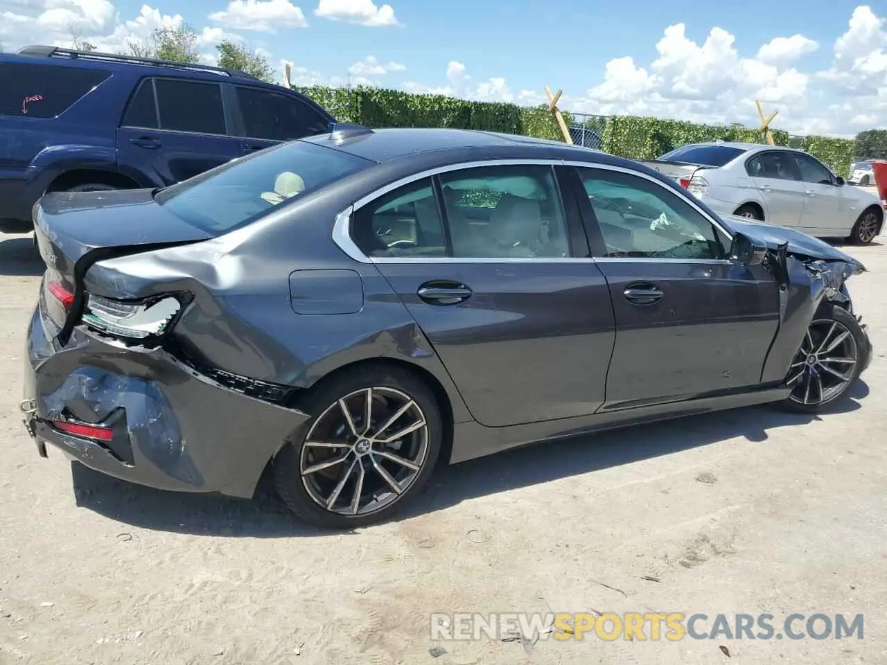 3 Фотография поврежденного автомобиля 3MW5R1J05M8B70220 BMW 3 SERIES 2021
