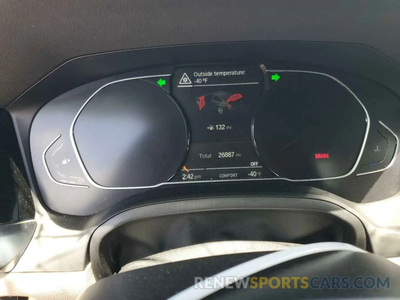 9 Фотография поврежденного автомобиля 3MW5R1J05M8B70220 BMW 3 SERIES 2021