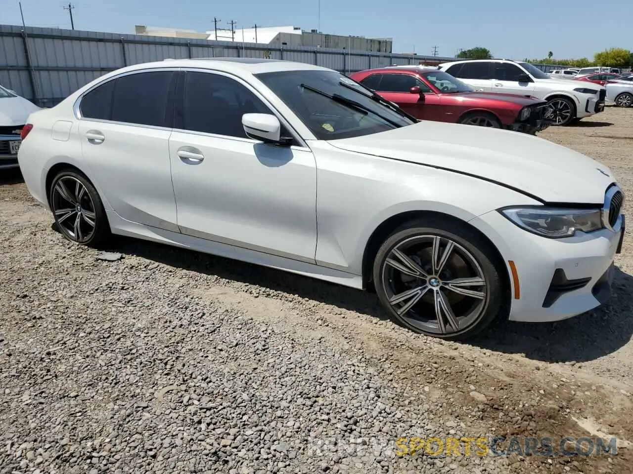 4 Photograph of a damaged car 3MW5R1J05M8C03037 BMW 3 SERIES 2021