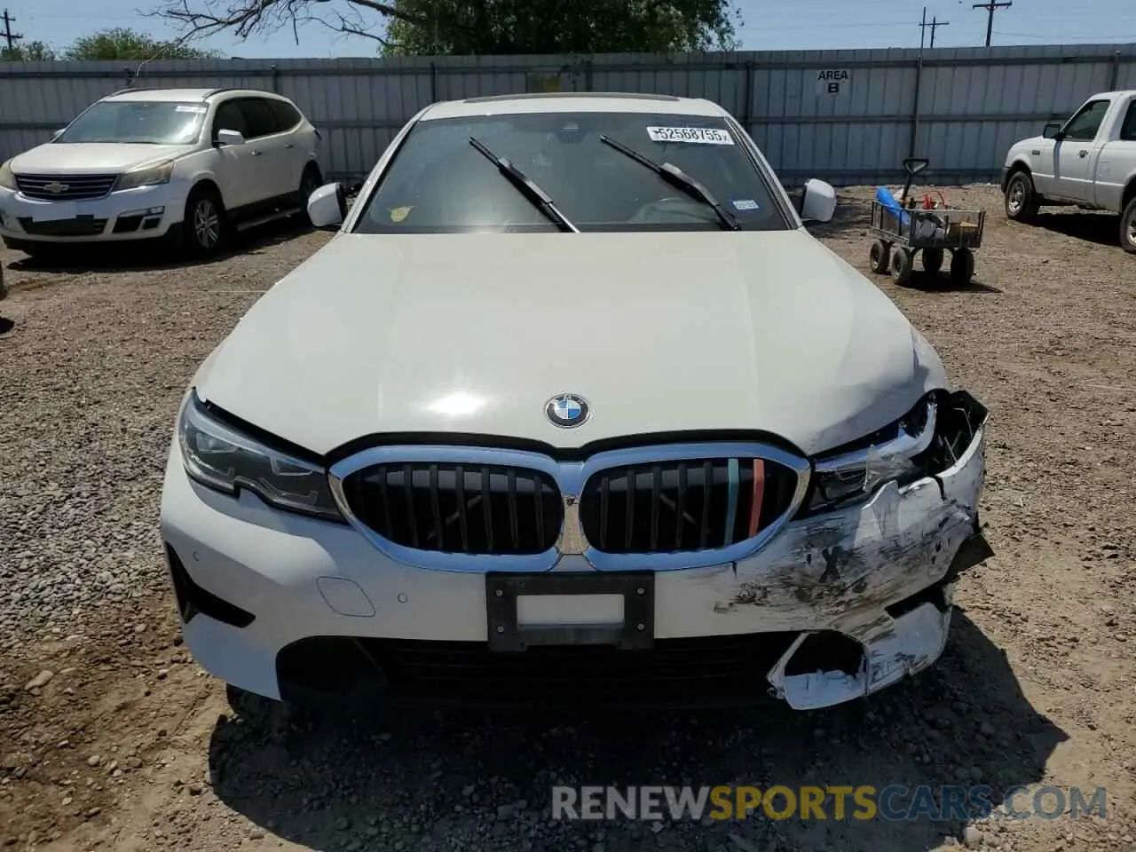 5 Photograph of a damaged car 3MW5R1J05M8C03037 BMW 3 SERIES 2021