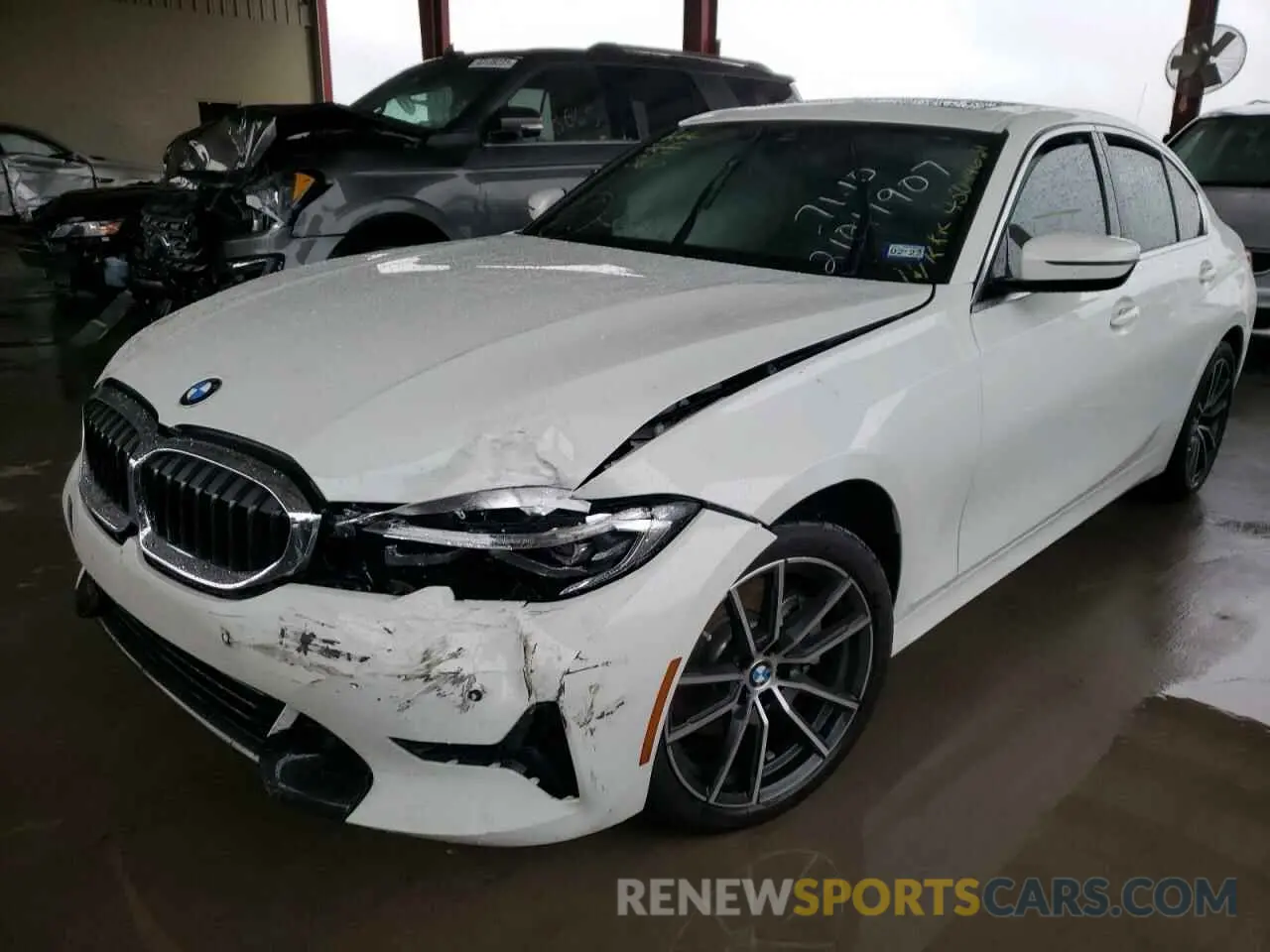 2 Photograph of a damaged car 3MW5R1J06M8B49070 BMW 3 SERIES 2021