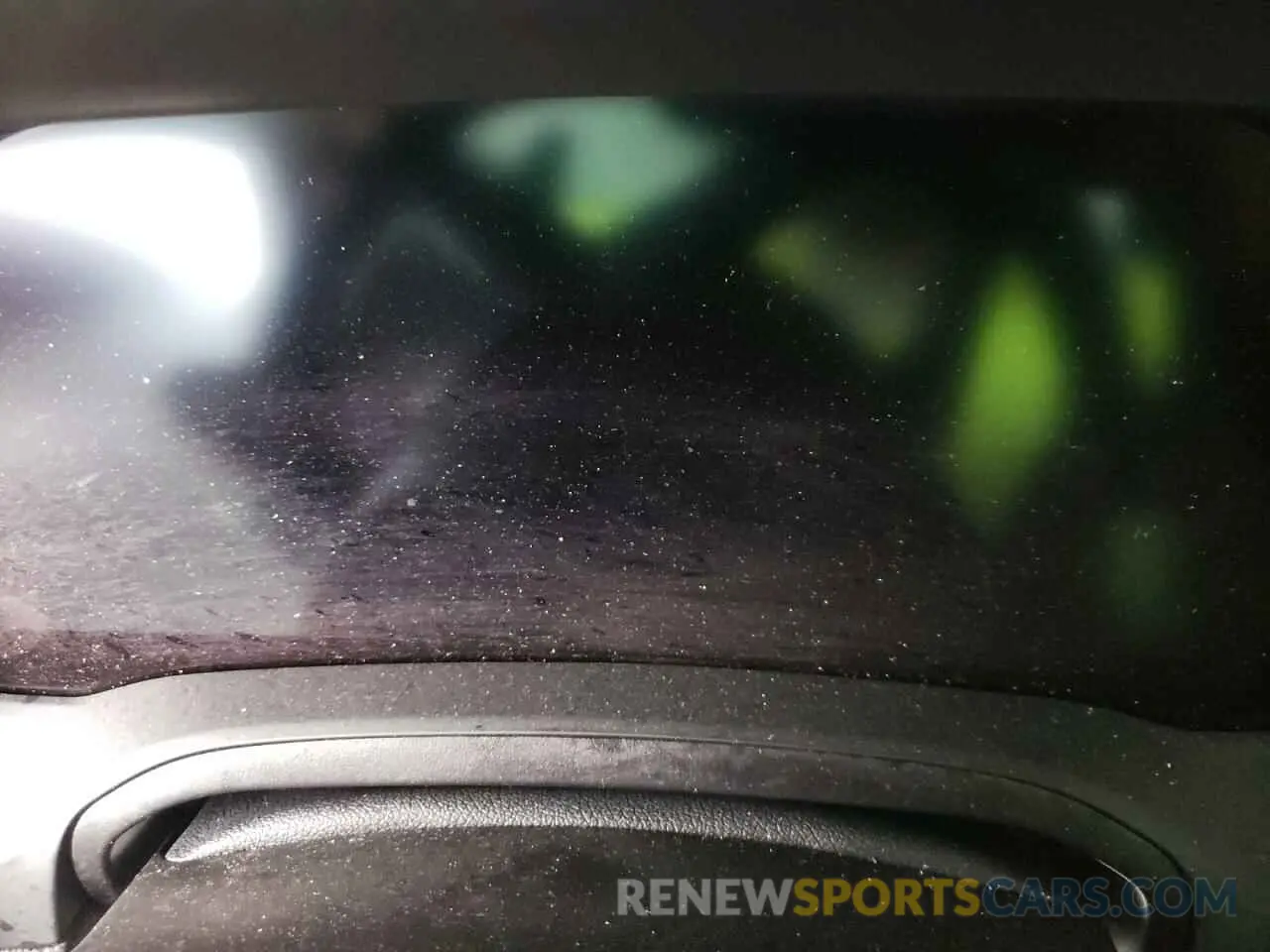 8 Photograph of a damaged car 3MW5R1J06M8B49070 BMW 3 SERIES 2021