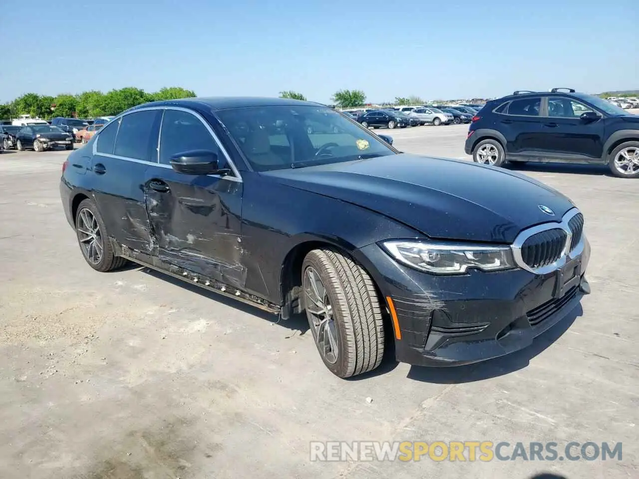 4 Photograph of a damaged car 3MW5R1J06M8B64622 BMW 3 SERIES 2021