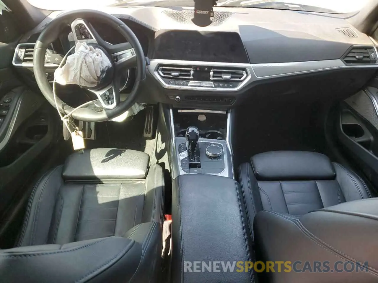 8 Фотография поврежденного автомобиля 3MW5R1J06M8B67021 BMW 3 SERIES 2021