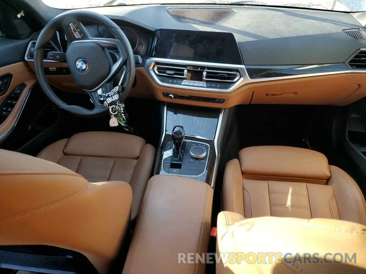 8 Фотография поврежденного автомобиля 3MW5R1J06M8B94896 BMW 3 SERIES 2021