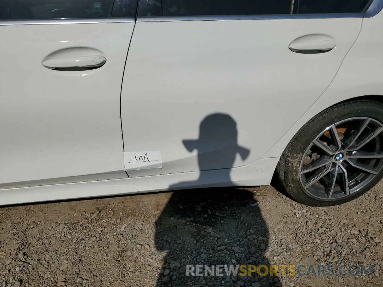 12 Фотография поврежденного автомобиля 3MW5R1J07M8C10698 BMW 3 SERIES 2021