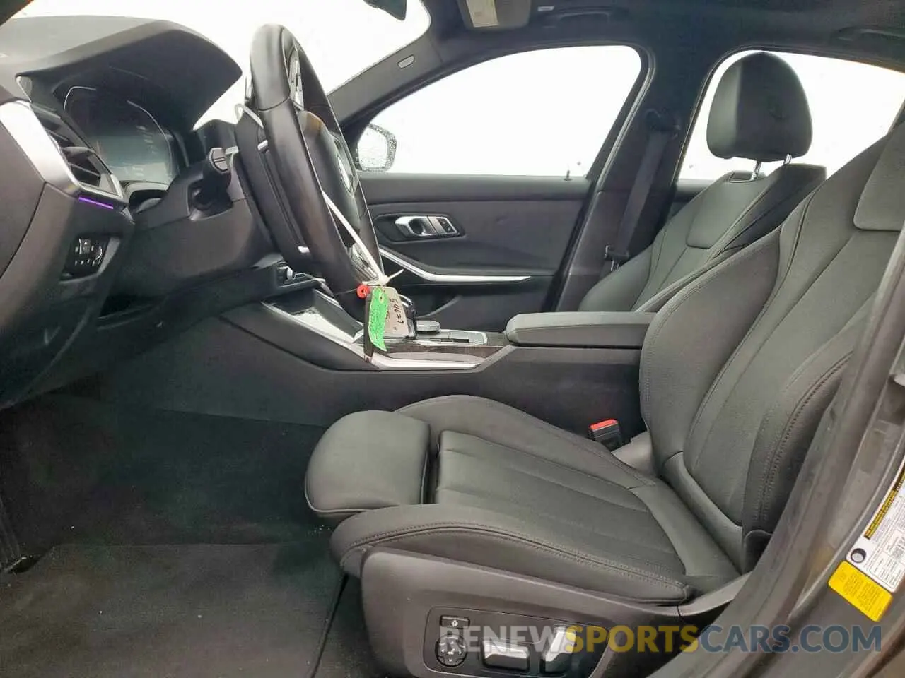 7 Фотография поврежденного автомобиля 3MW5R1J08M8B48101 BMW 3 SERIES 2021